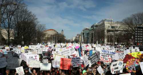 продажи легковых автомобилей в россии в 2018 году обновили рекорд