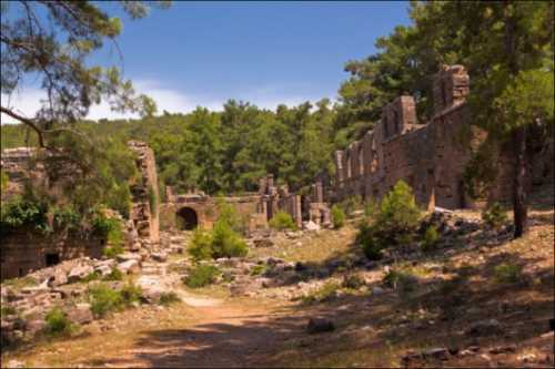 демре, турция: древний город мира, храм николая чудотворца